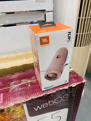Authentic JBL Flip 5 Bluetooth Rechargeable Speaker(Pink).