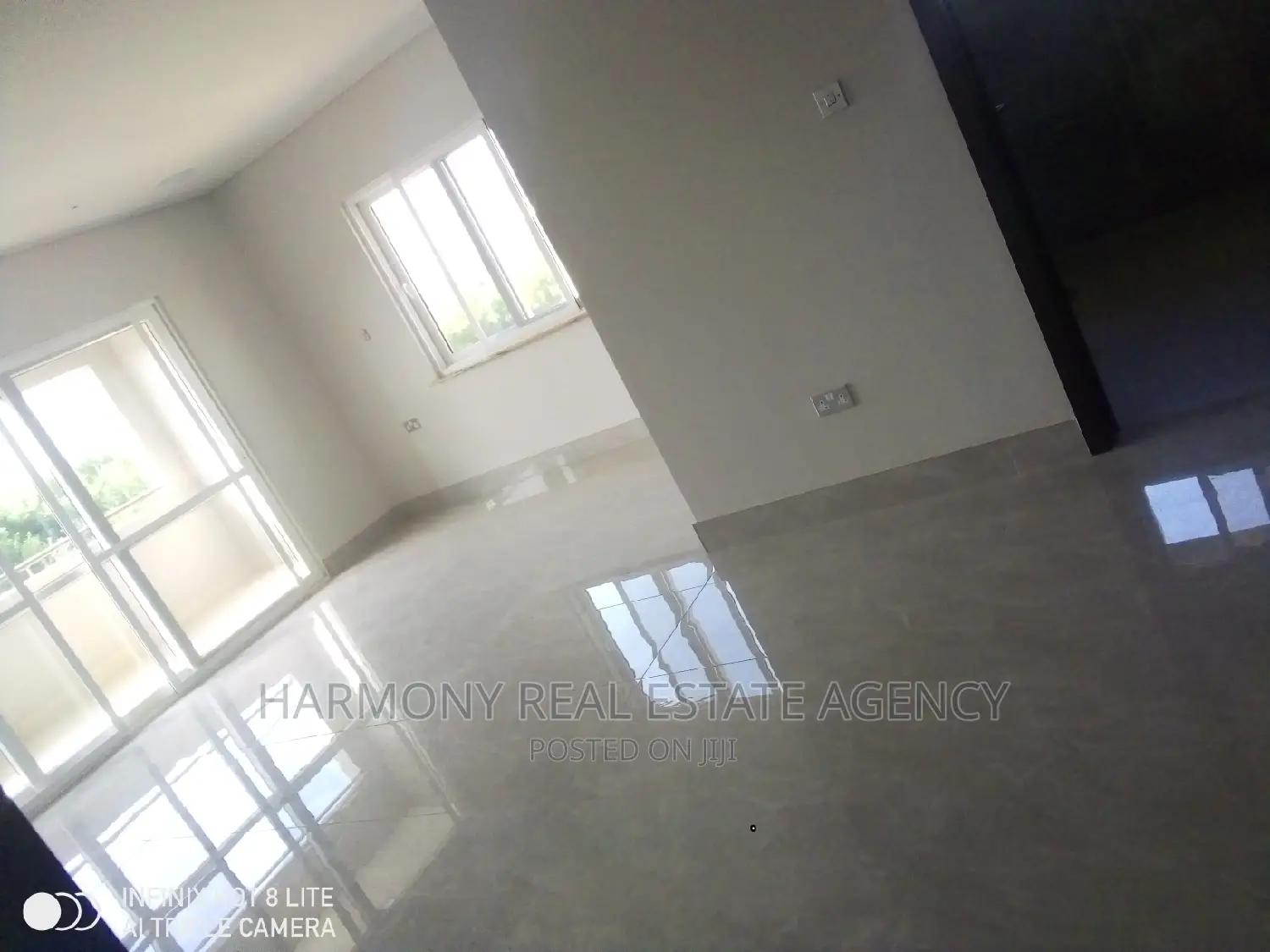 4bdrm House in Airport Residential Area for rent