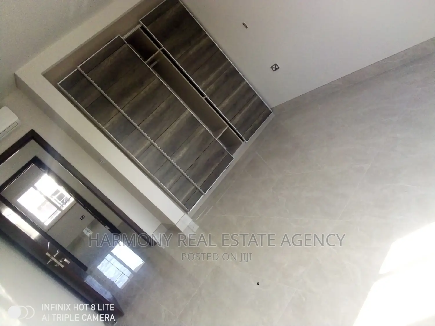 4bdrm House in Airport Residential Area for rent