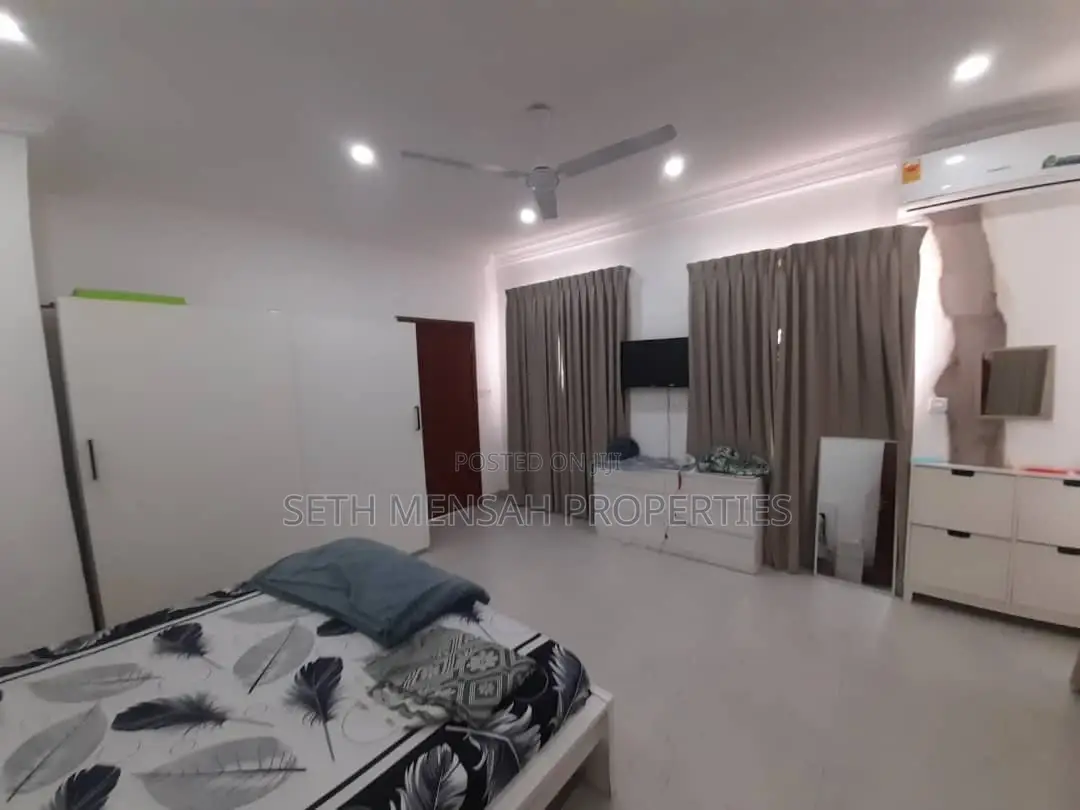 Furnished 3bdrm Townhouse/Terrace in Skm, Haatso for sale