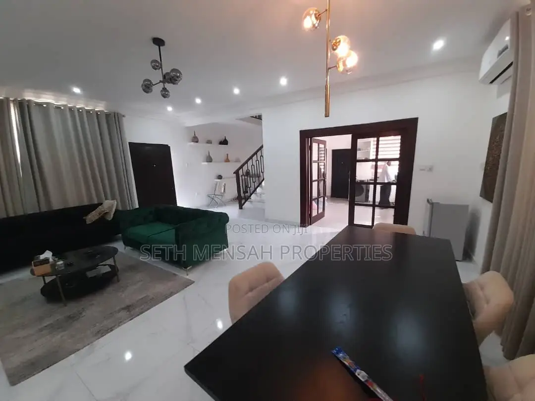 Furnished 3bdrm Townhouse/Terrace in Skm, Haatso for sale