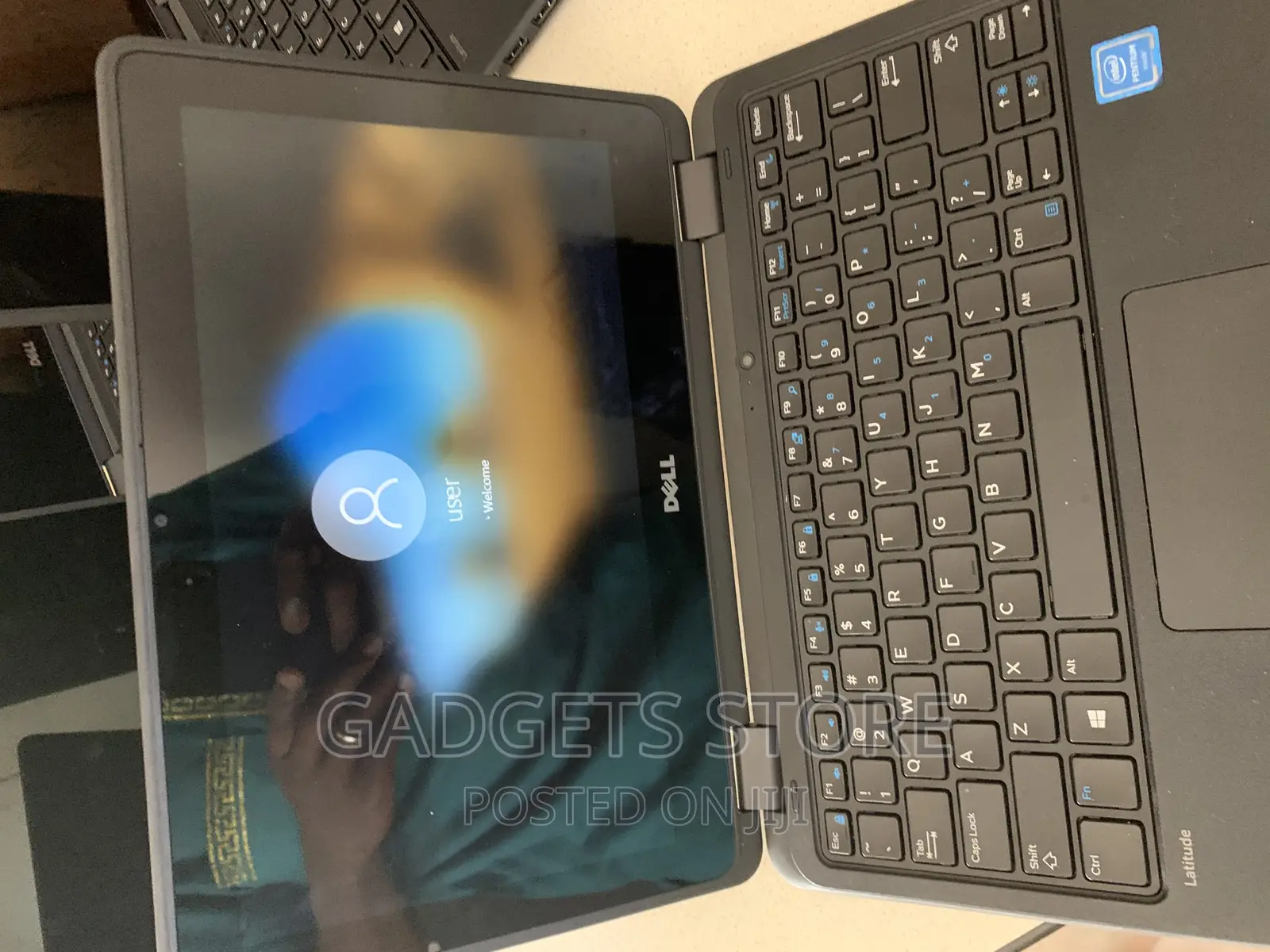 Laptop Dell Latitude 11 3189 4GB Intel SSD 128GB