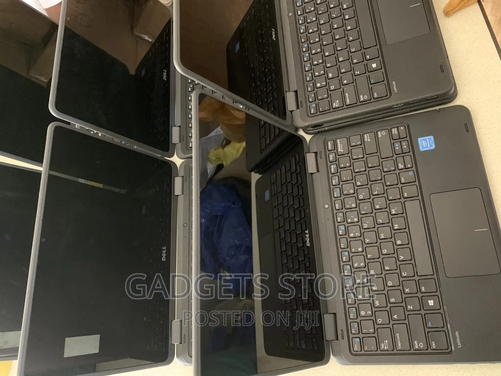 Laptop Dell Latitude 11 3189 4GB Intel SSD 128GB