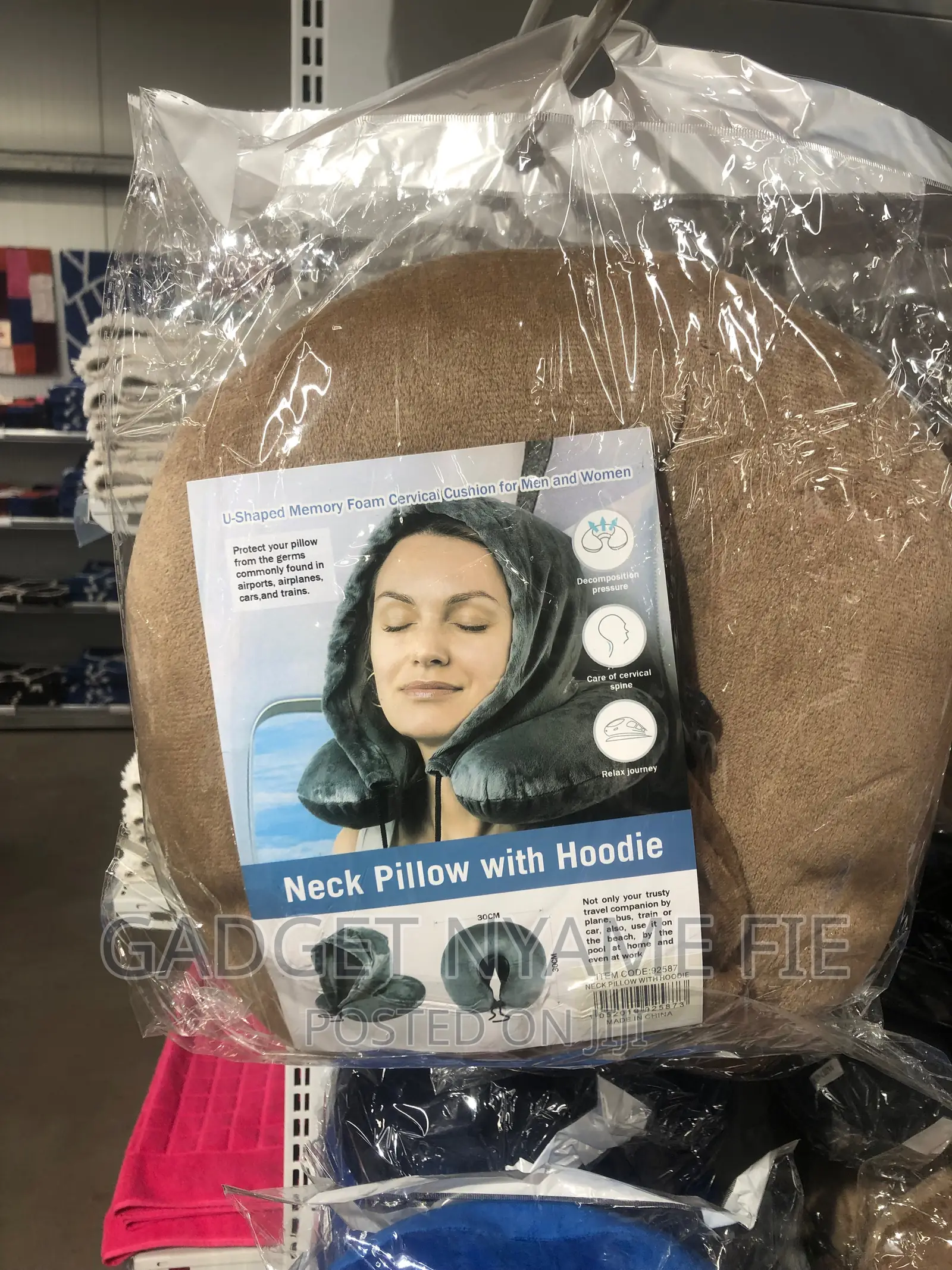 Travel Neck Pillow With Hoodie