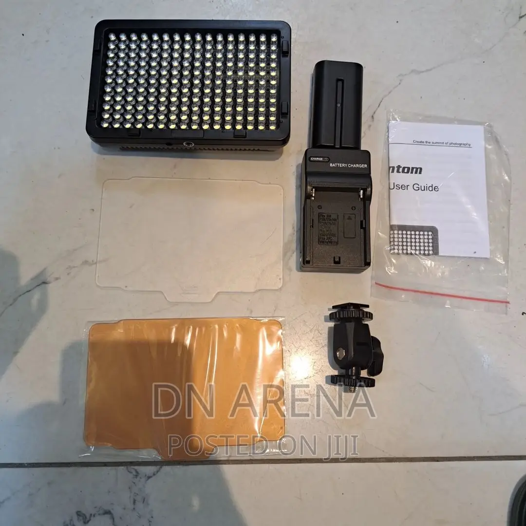 Higher Quality LED Video and Photography Light Stand