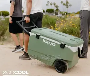 Igloo 90quart Roller Ice Chest