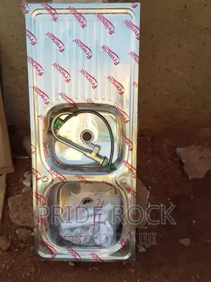 Double Kitchen Sink With One Arm and Tap Plus It Accessories
