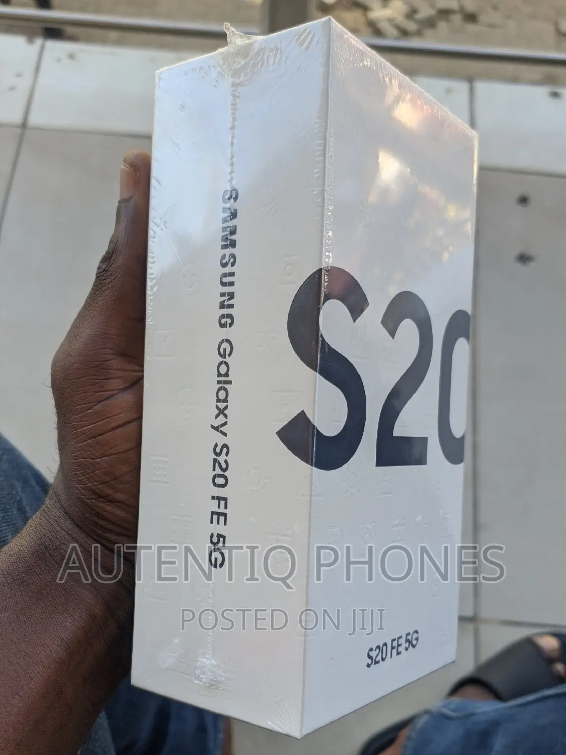 New Samsung Galaxy S20 FE 128 GB Gray