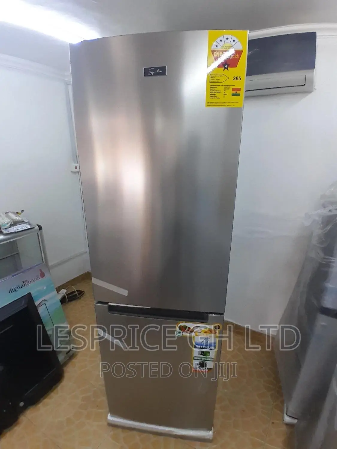 Long Lasting Signature 287 LTR Double Door Bottom Freezer