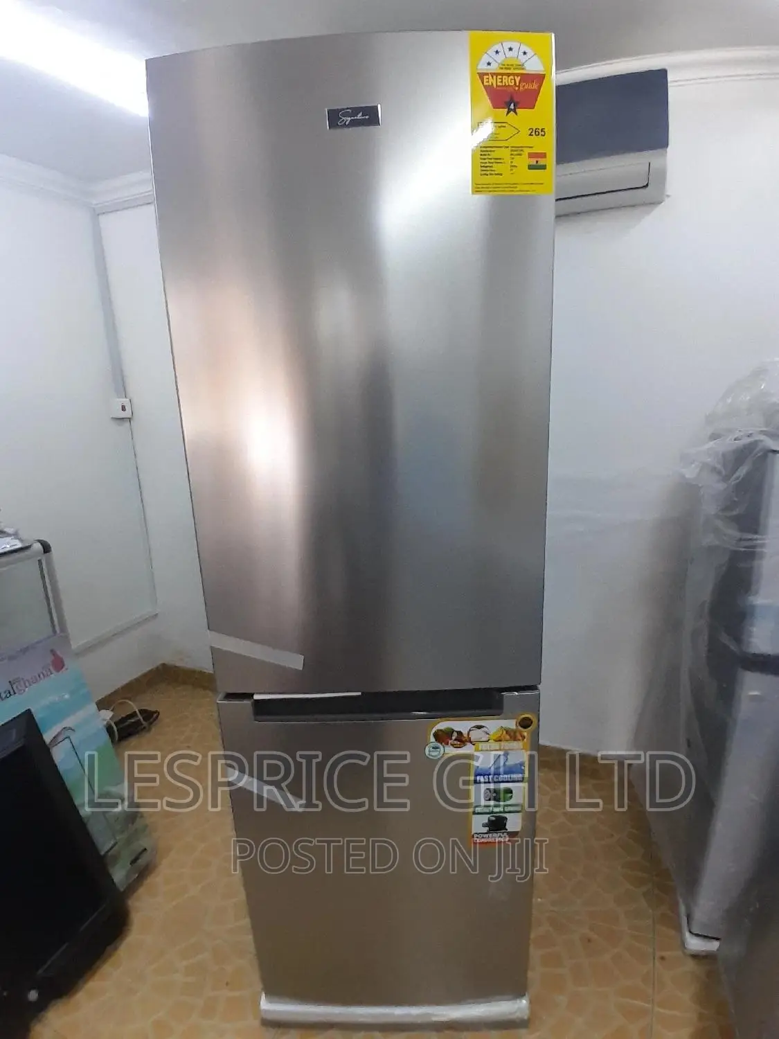 Signature 287 LTR Incomparable Door Bottom Freezer