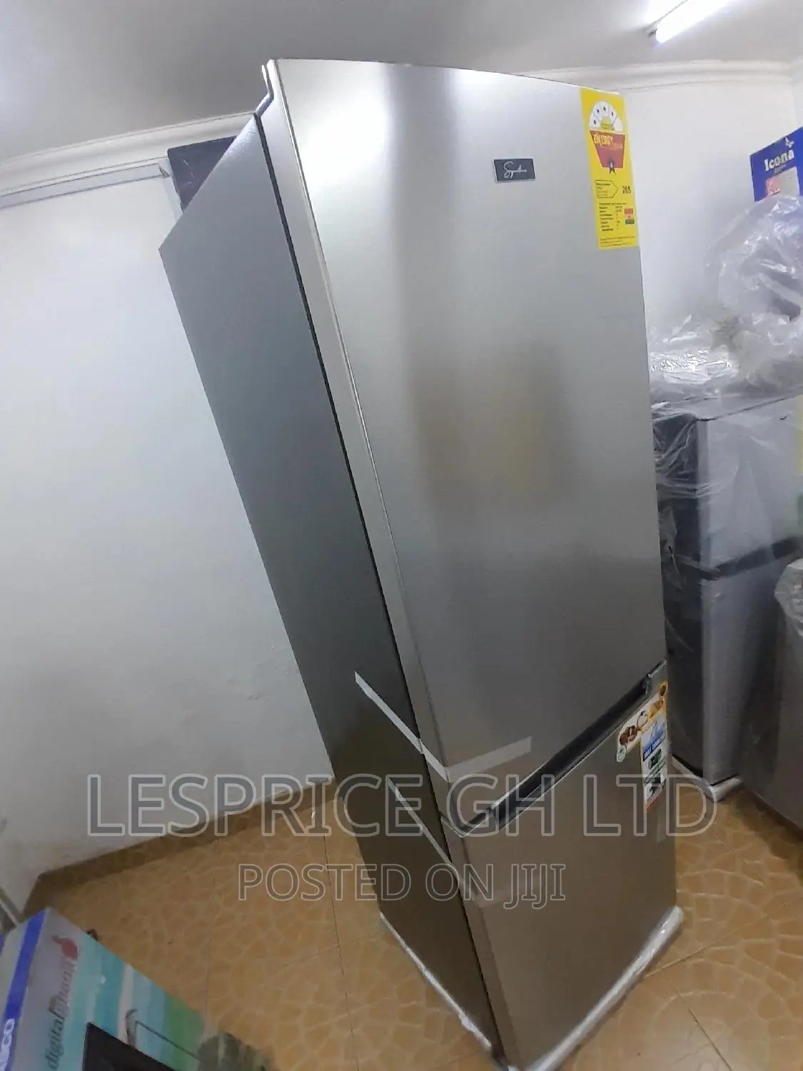 Signature 287 LTR Double Door Bottom Freezer Classic / .