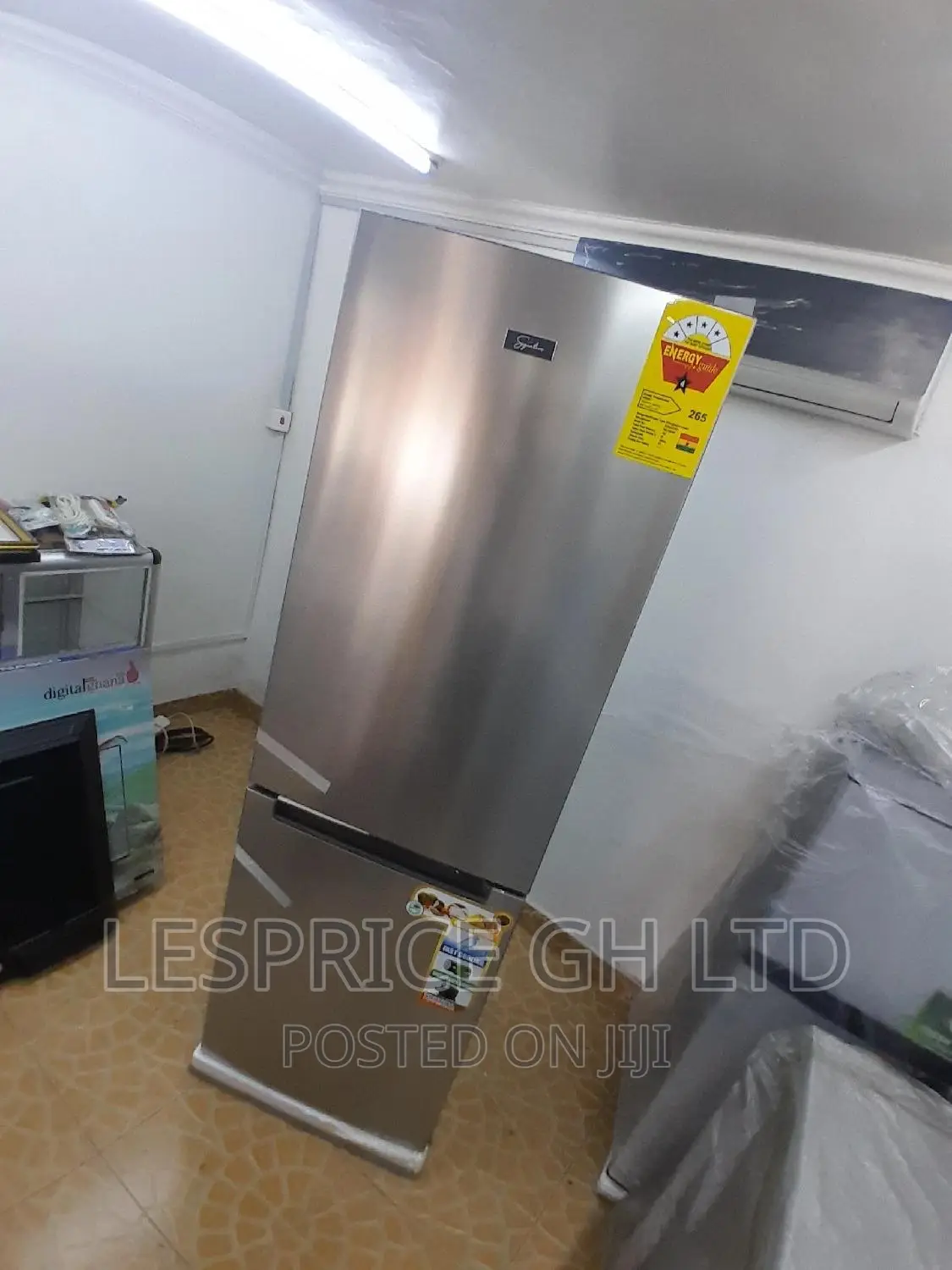 PROMOTION Signature 287 LTR Double Door Bottom Freezer
