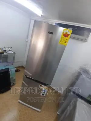 PROMOTION Signature 287 LTR Double Door Bottom Freezer
