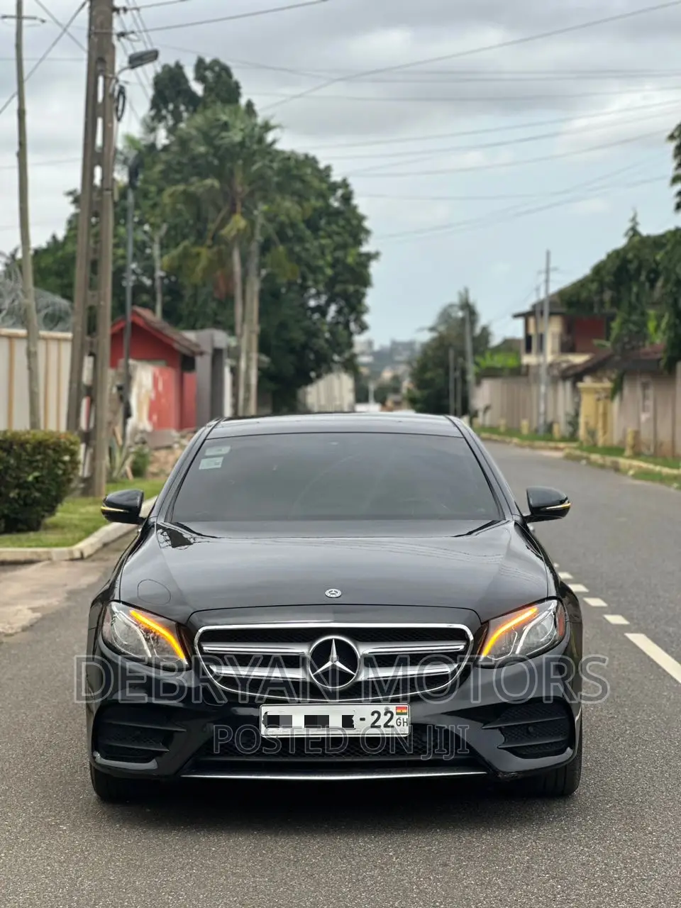 Mercedes-Benz E300 2017 Black