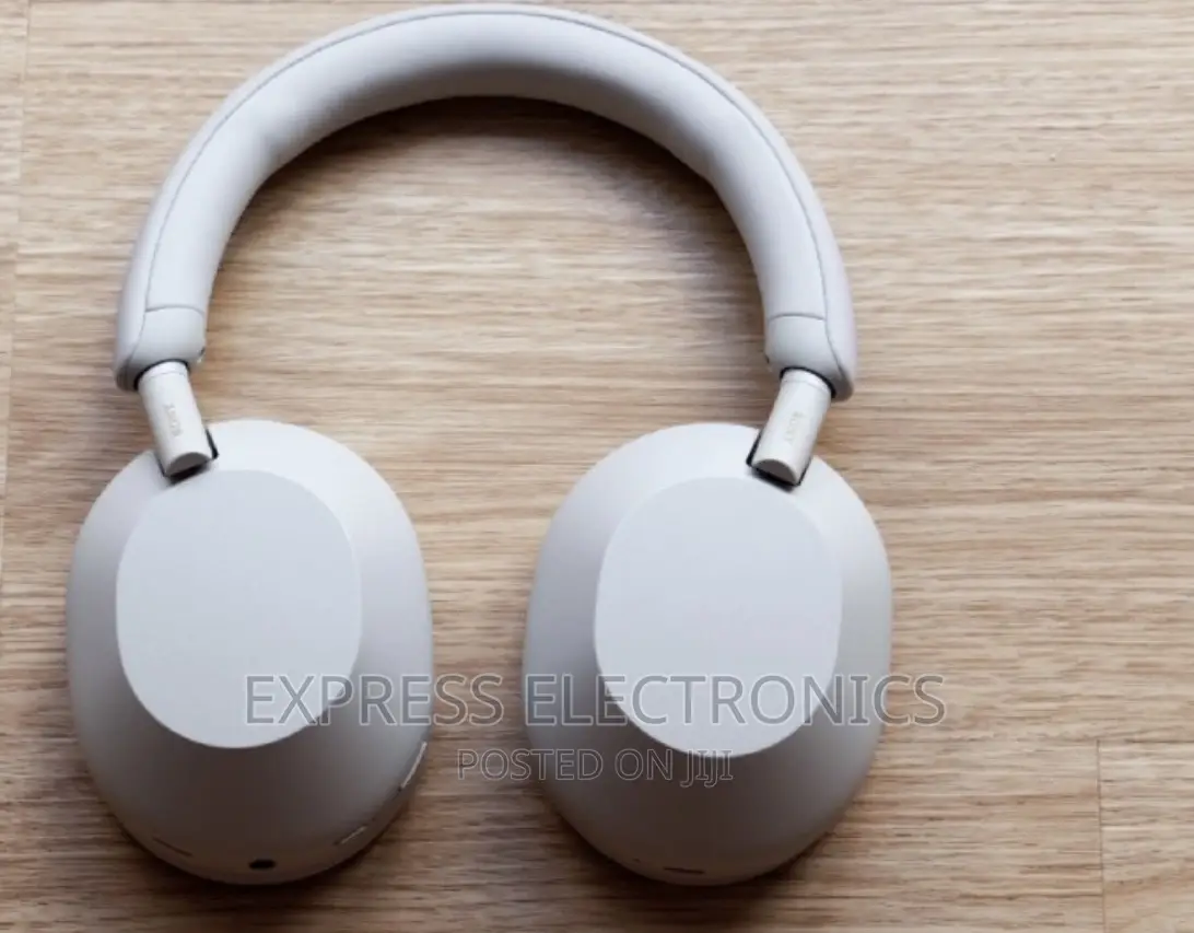 New Headphones Sony Wh-1000xm5