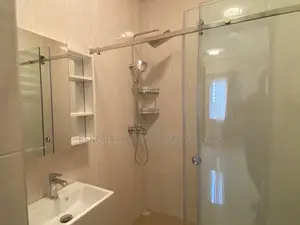 3bdrm House in New Legon, Lake Side Estate for sale