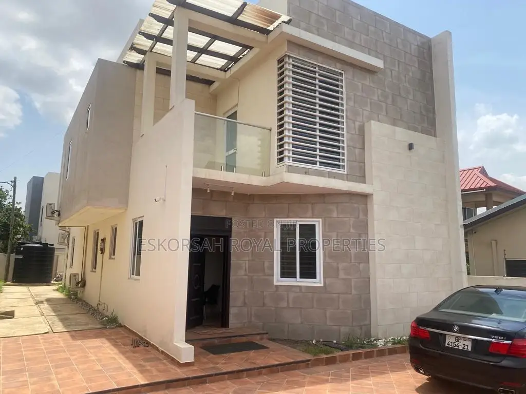 3bdrm House in New Legon, Lake Side Estate for sale