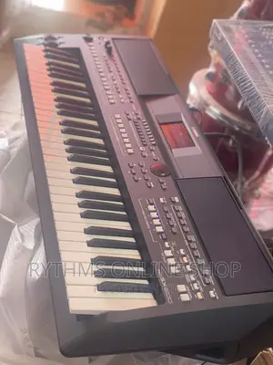 Yamaha Psr-sx600 Keyboard
