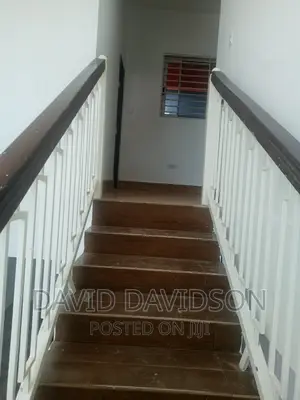 4bdrm Mansion in Executive 4 Bedroom, Tema Metropolitan for rent