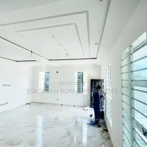 2bdrm House in Ashaley Botwe for sale