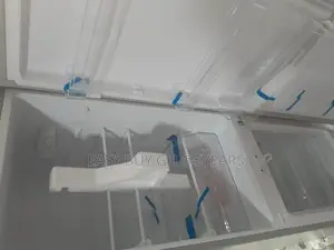 157L Brand New Modern Westpool Refrigerator