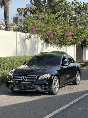 Mercedes-Benz E300 2017 Black
