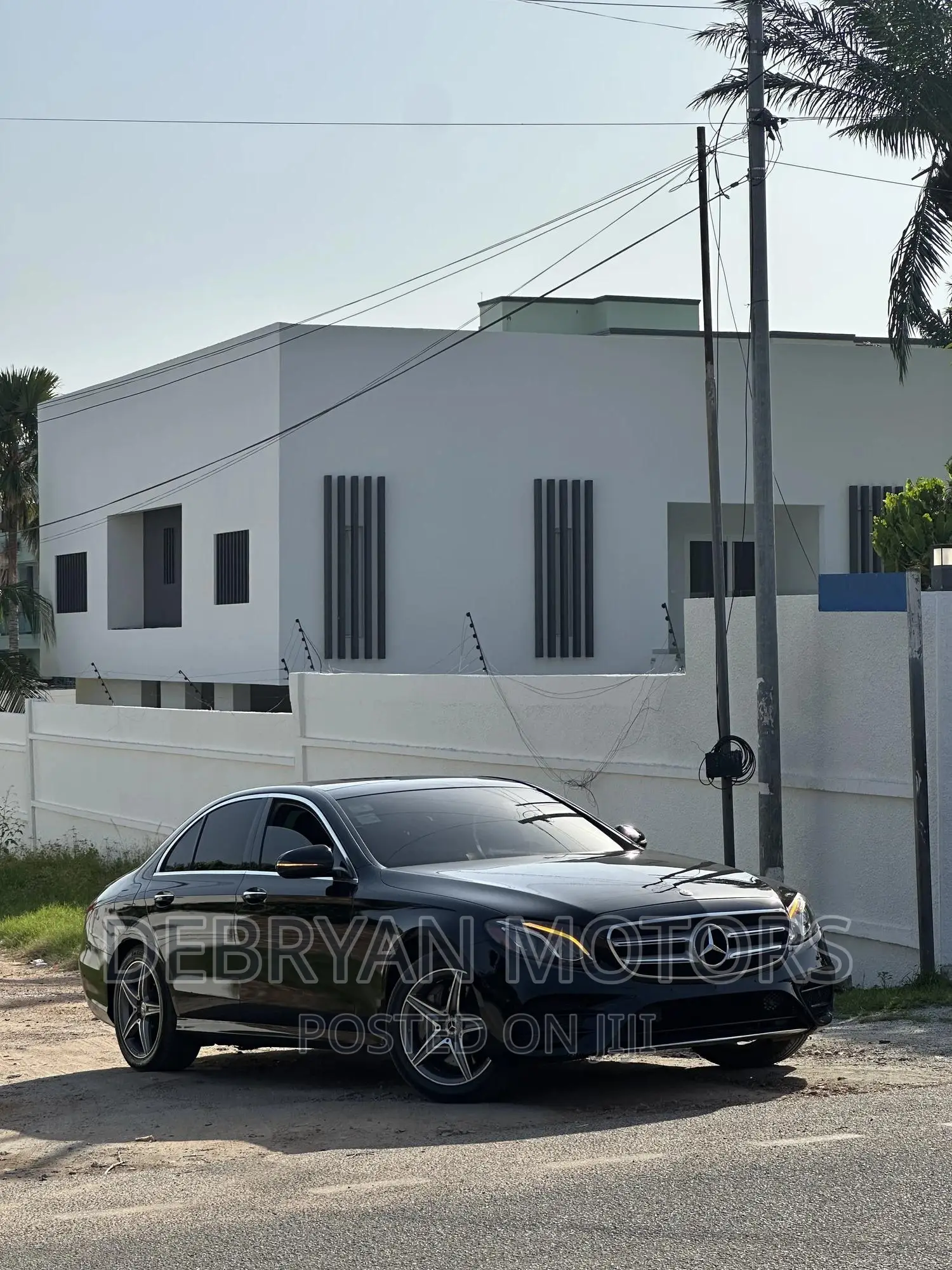 Mercedes-Benz E300 2017 Black