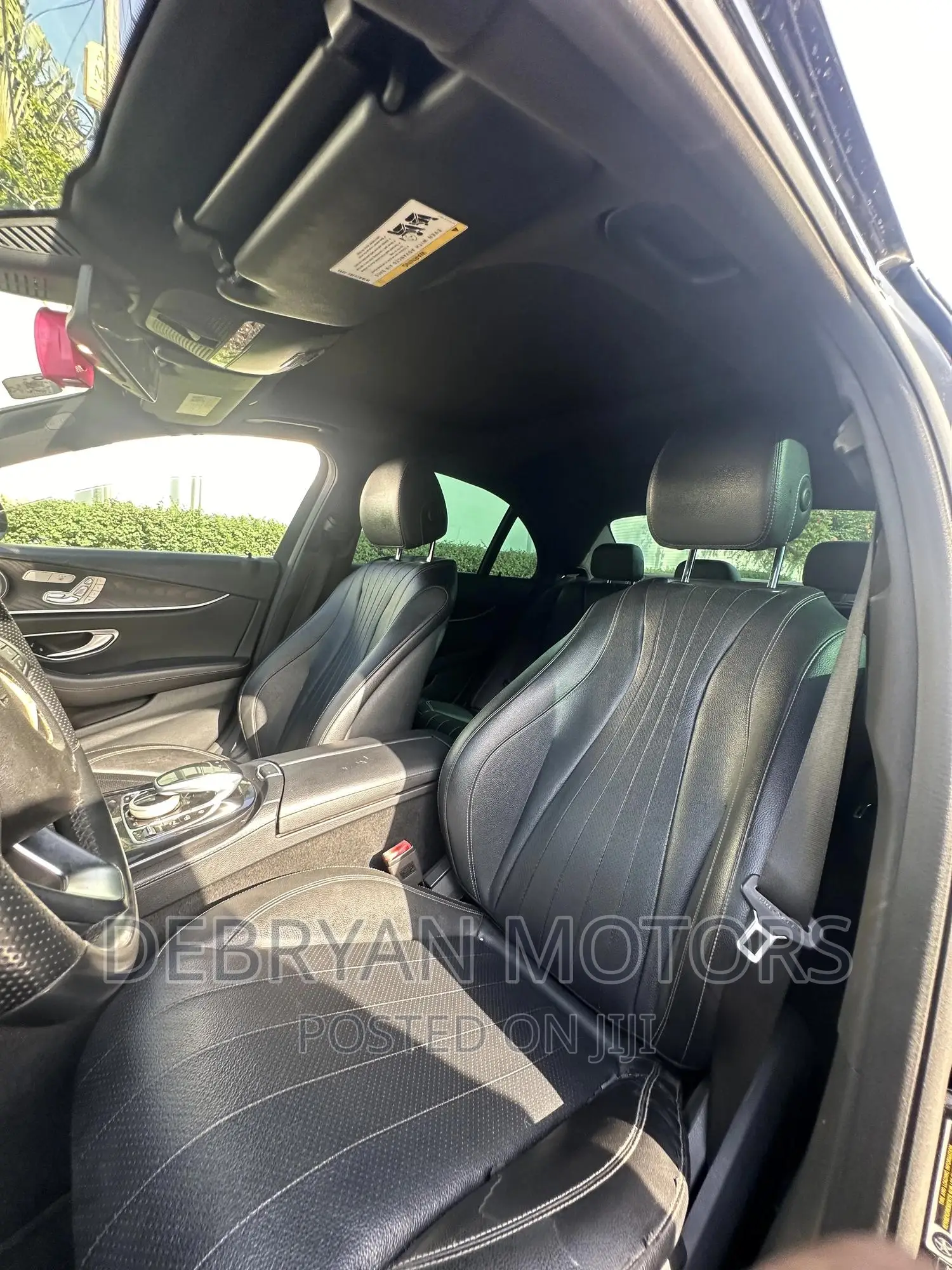Mercedes-Benz E300 2017 Black