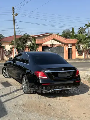 Mercedes-Benz E300 2017 Black