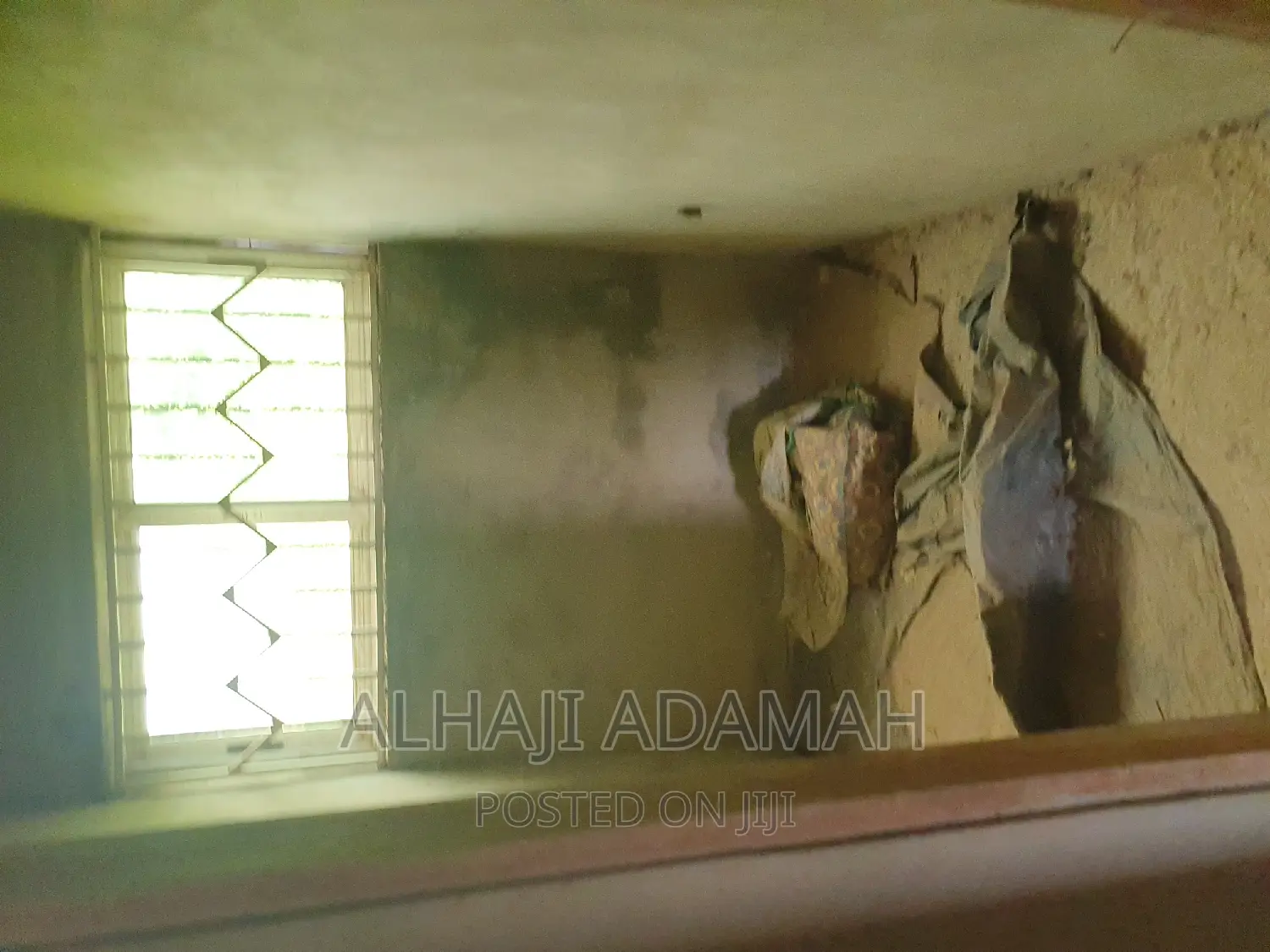 5bdrm Room & Parlour in Ahenema Kokoben, Kumasi Metropolitan for sale