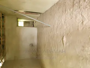 5bdrm Room & Parlour in Ahenema Kokoben, Kumasi Metropolitan for sale