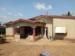 5bdrm House in Star Gate Properties, Kumasi Metropolitan for sale