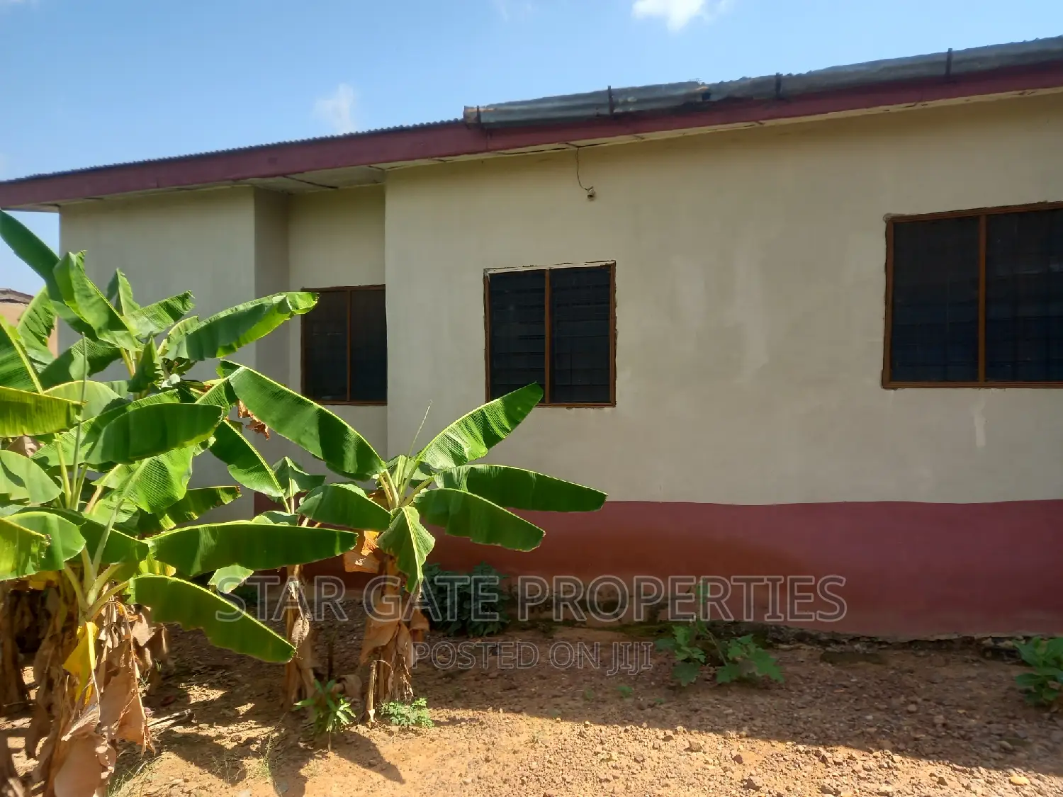 5bdrm House in Star Gate Properties, Kumasi Metropolitan for sale