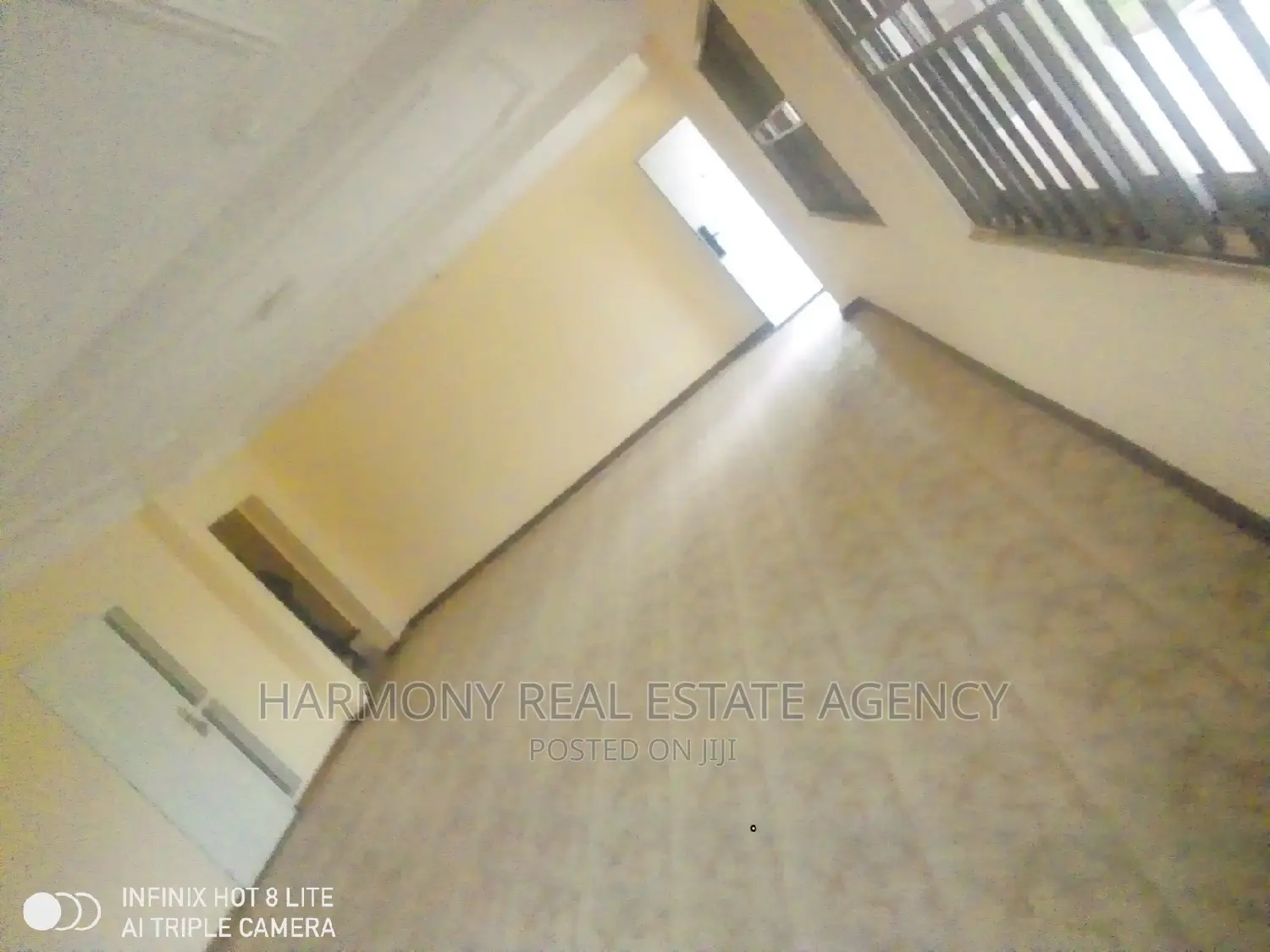 13bdrm House in Dzorwulu for rent