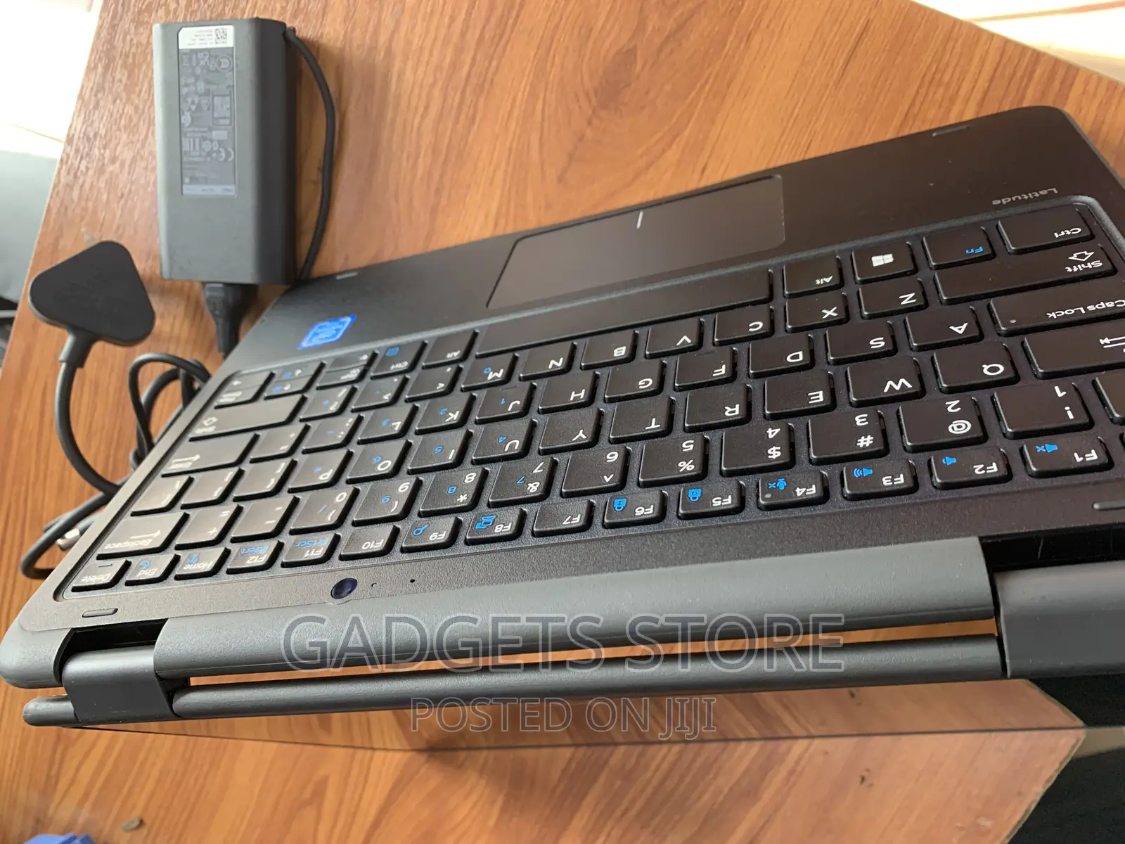 Laptop Dell Latitude 11 3189 4GB Intel SSD 128GB