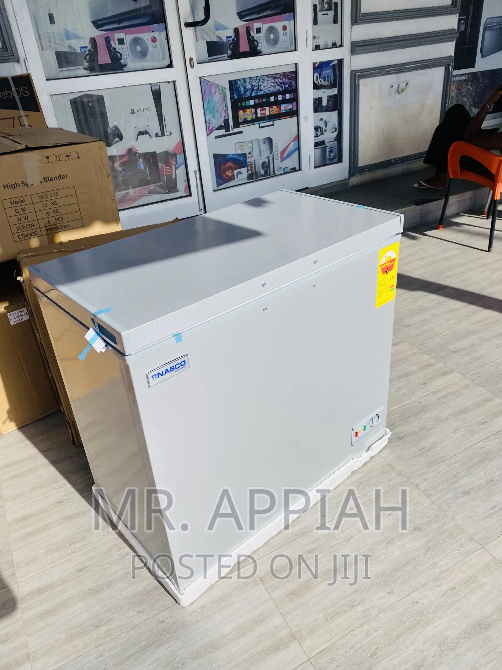 Energy Saving Nasco Nas -250fl Single Door Chest Freezer.
