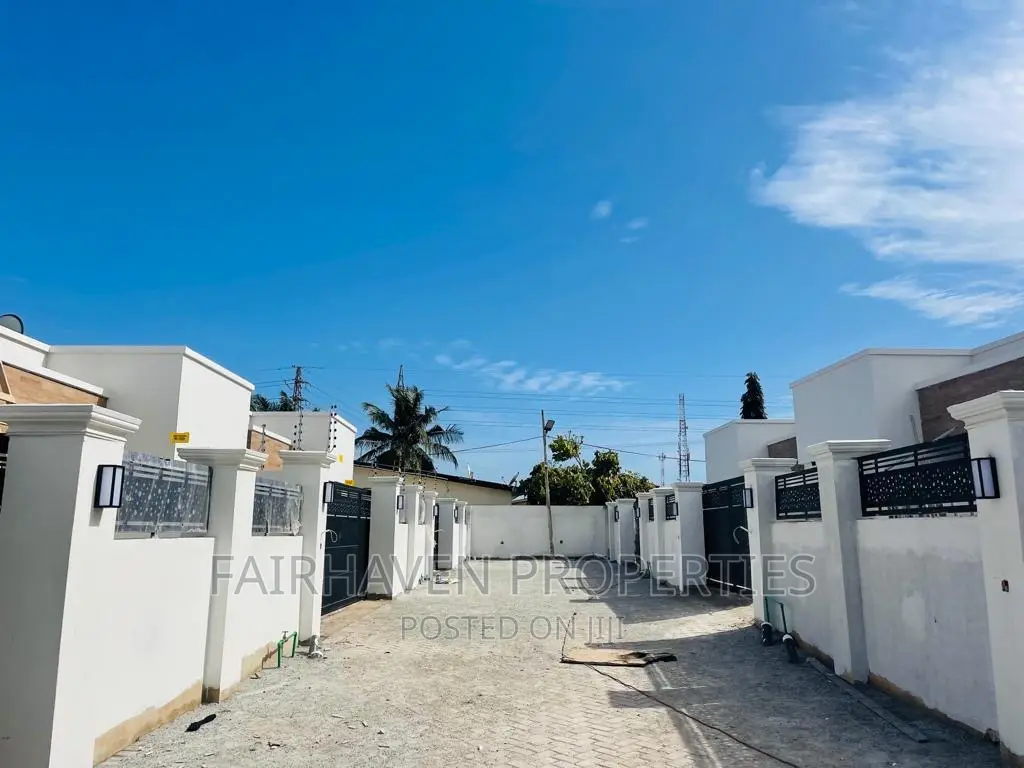 2bdrm House in Spintex Eco Bank for sale
