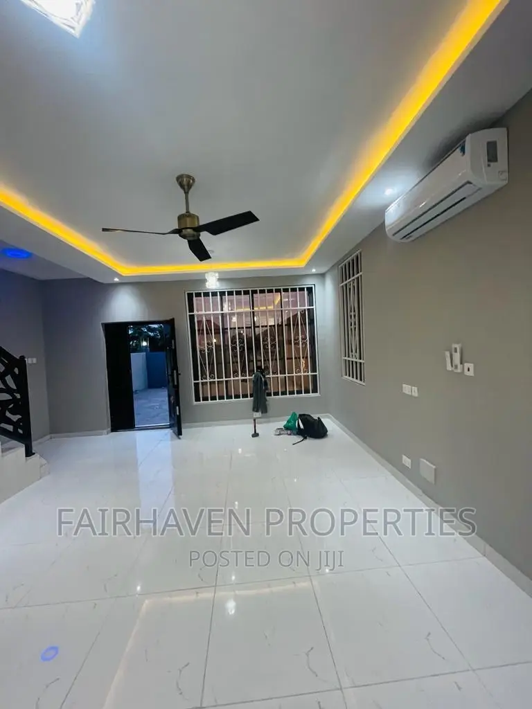 4bdrm House in Spintex -18 for sale