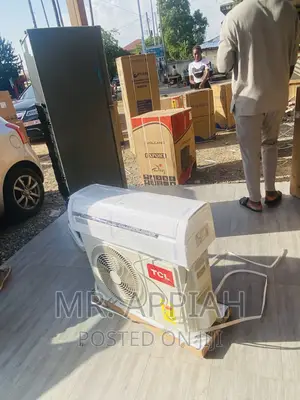 Well Designed TCL 1.5hp Split Type Air Conditioner(White).