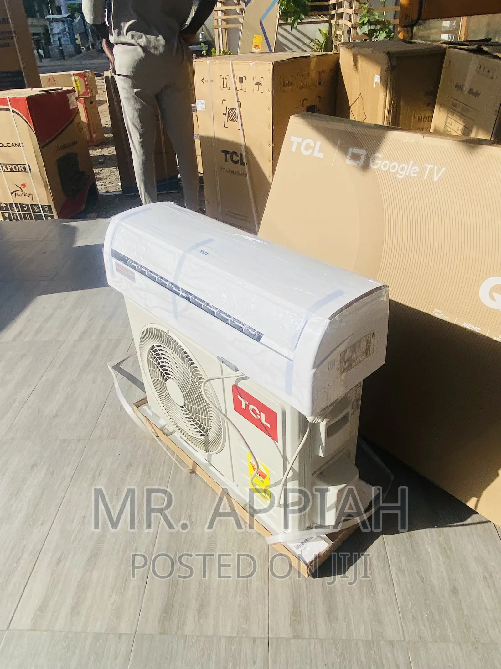 Fast Chilling TCL 1.5hp Split Type Air Conditioner(White).