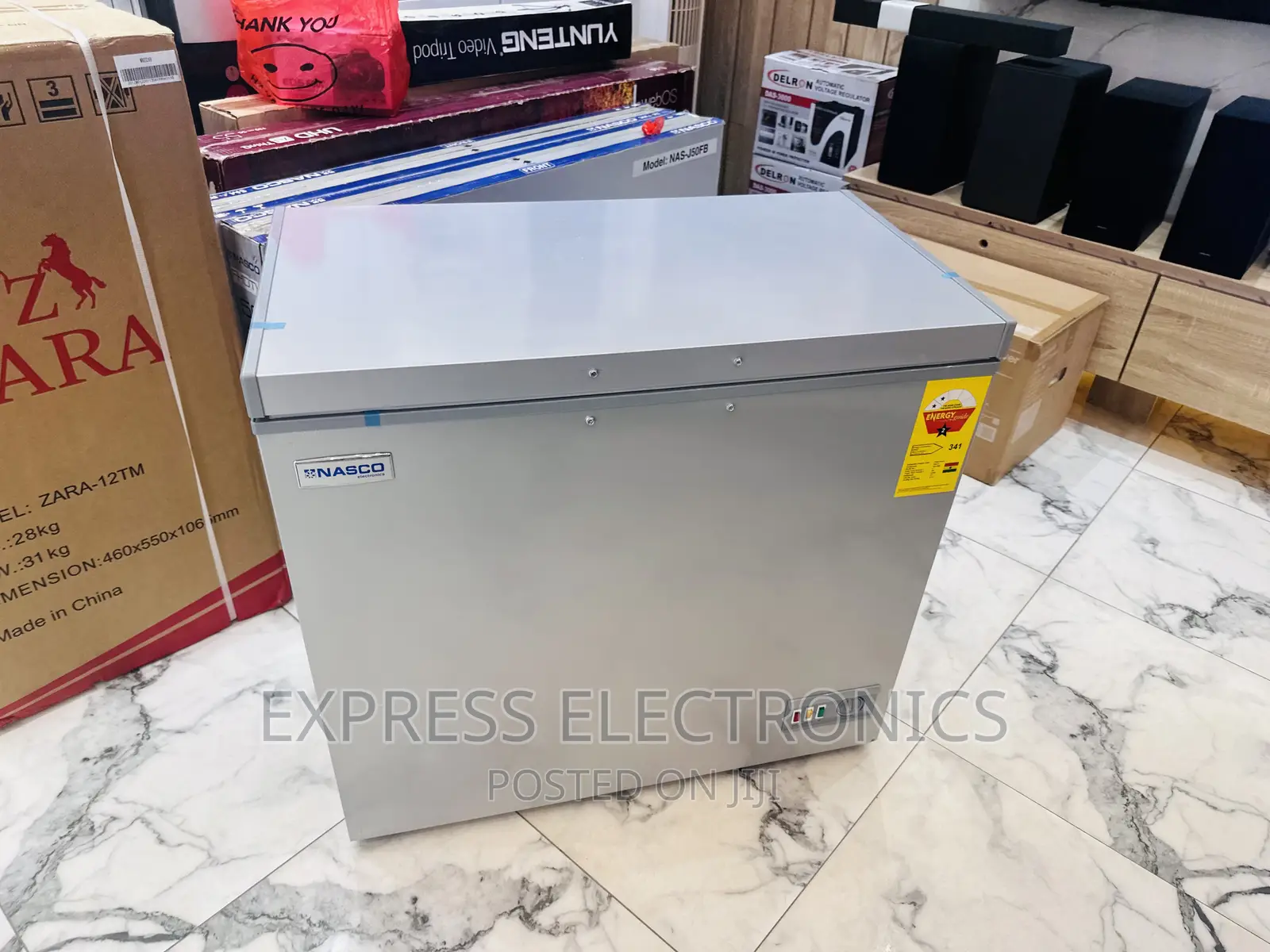 Easy to Clean Chest Freezer Single Door Nasco Nas-250fl