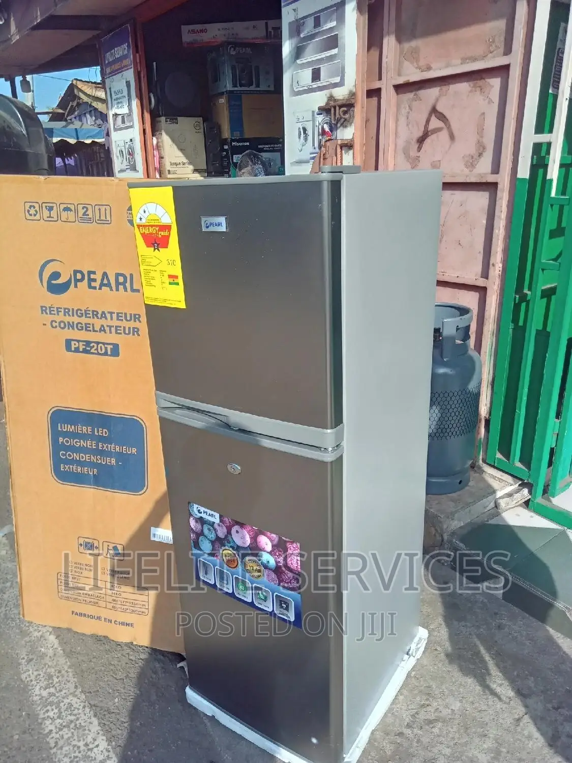 Top Freezer Fridge Pearl 138litres