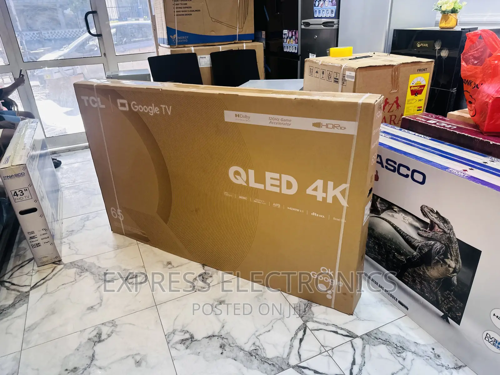 Dynamic Range of Colors QLED UHD Smart TCL 65”C645