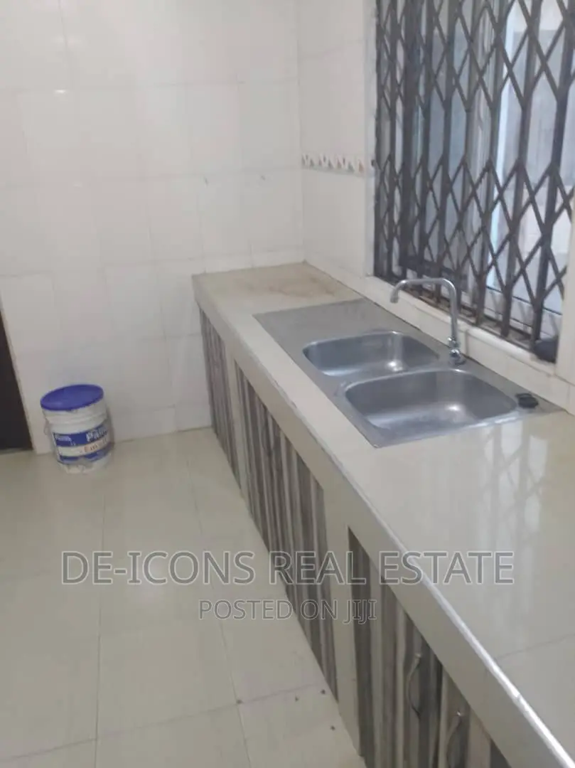 1bdrm Bungalow in De-Icons Real Estate, Awutu Senya East Municipal