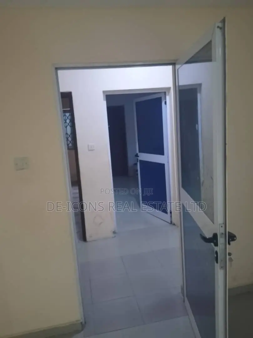 1bdrm Bungalow in De-Icons Real Estate, Awutu Senya East Municipal