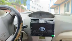 Toyota Belta Yaris Radio Apple Carplay Android Auto
