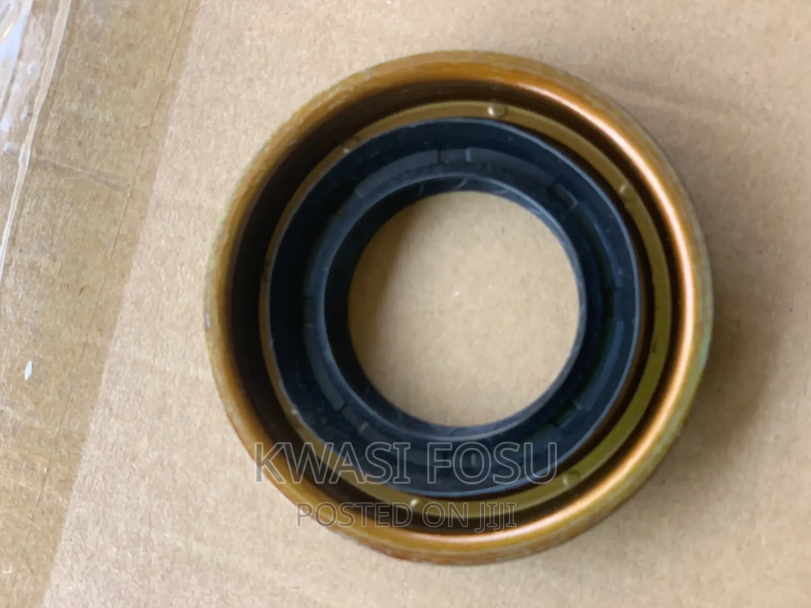 Chevolet Cruze ,Trax ,Buick ,Sonic .Gear Box Seal