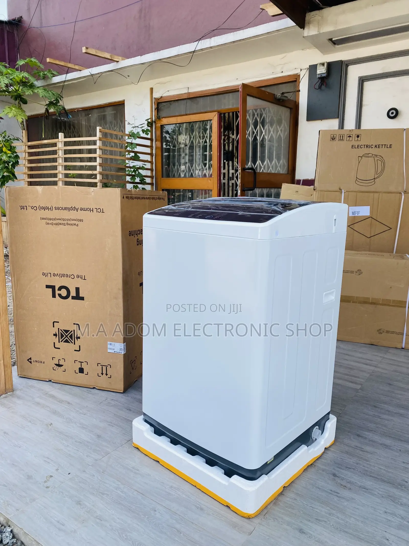 Shop Classic TCL 8kg Semi-Automatic Washing Machine 