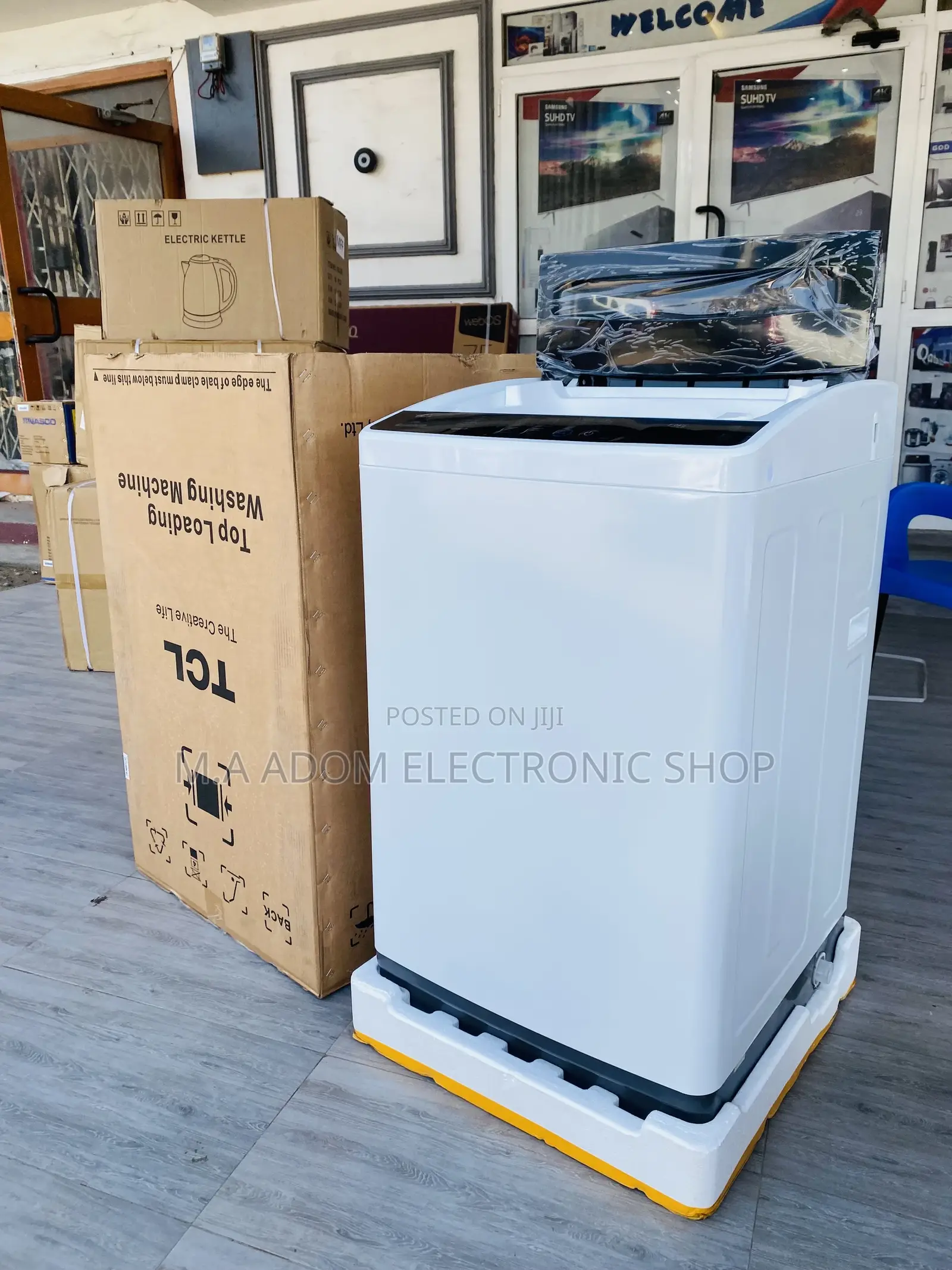 Fabulous TCL 8kg Semi-Automatic Washing Machine 