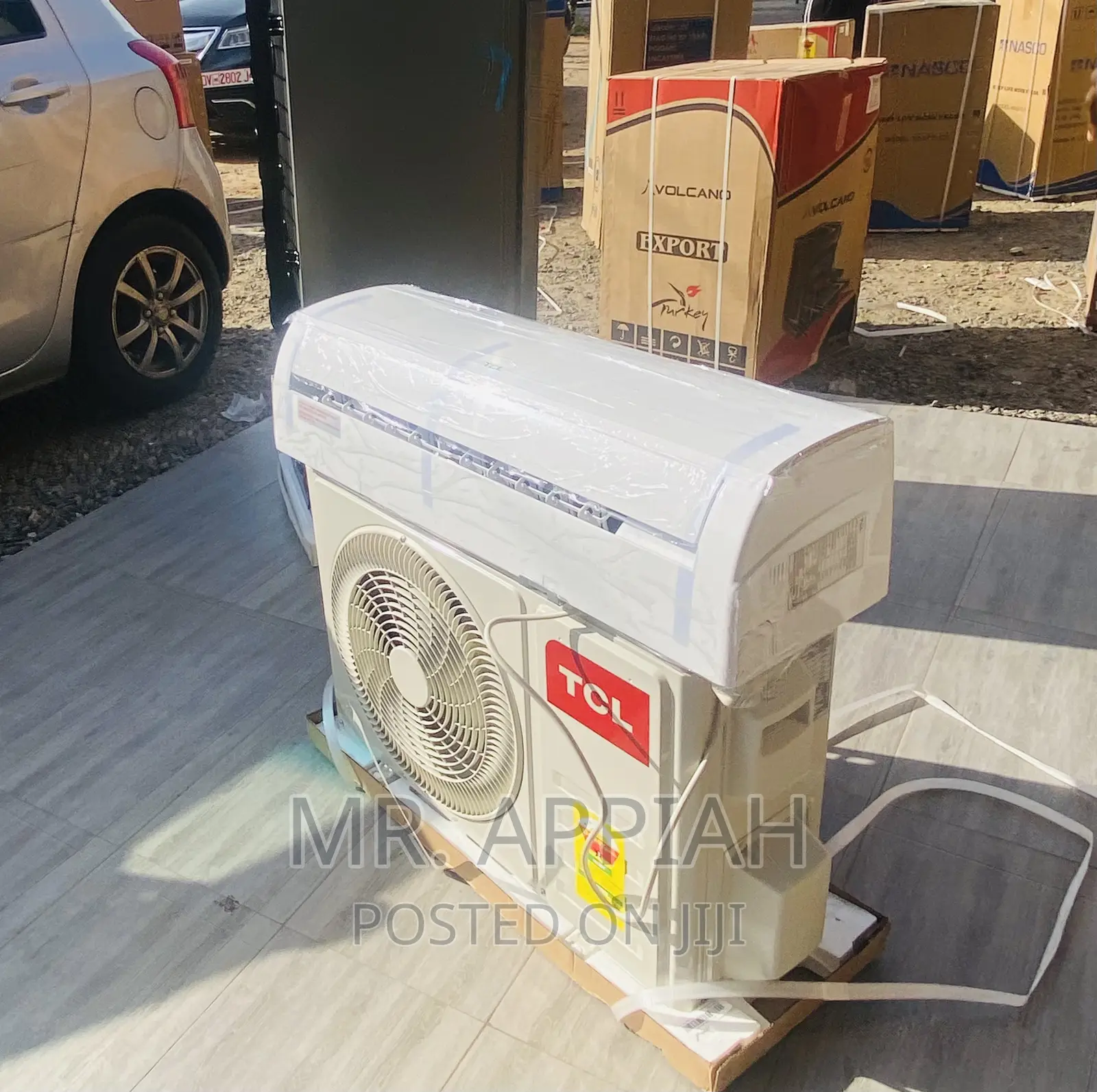 Classic Designed TCL 1.5hp Split Electric Air Conditioner.
